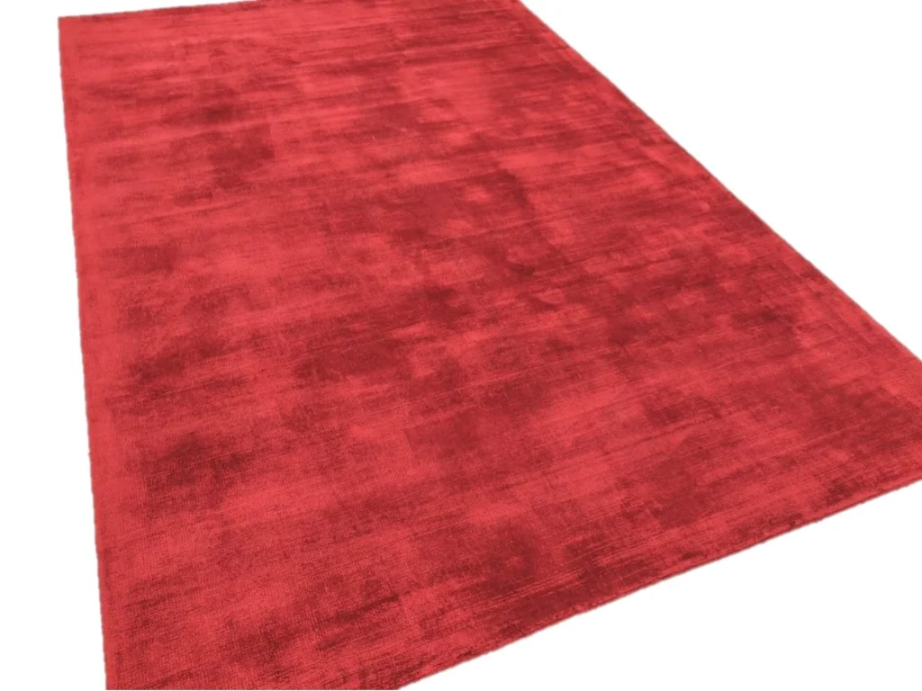 Alla ricerca di un tappeto moderno grande?