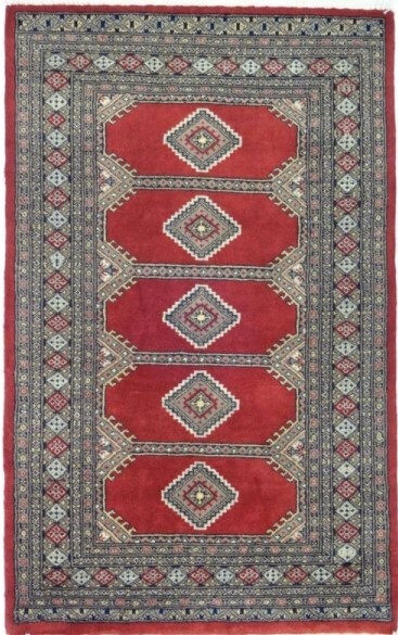 Foto esempio di un tappeto Kashmir pakistano rosso e grigio