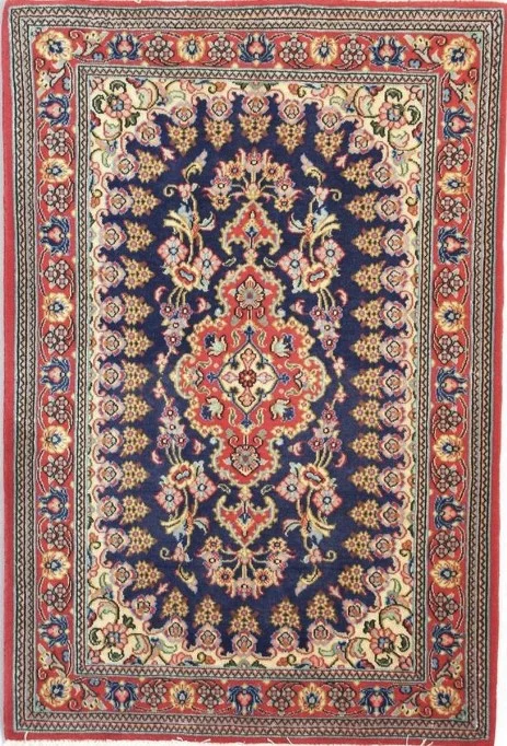 Foto esempio di un tappeto persiano Qum con fondo blu e cornice rossa
